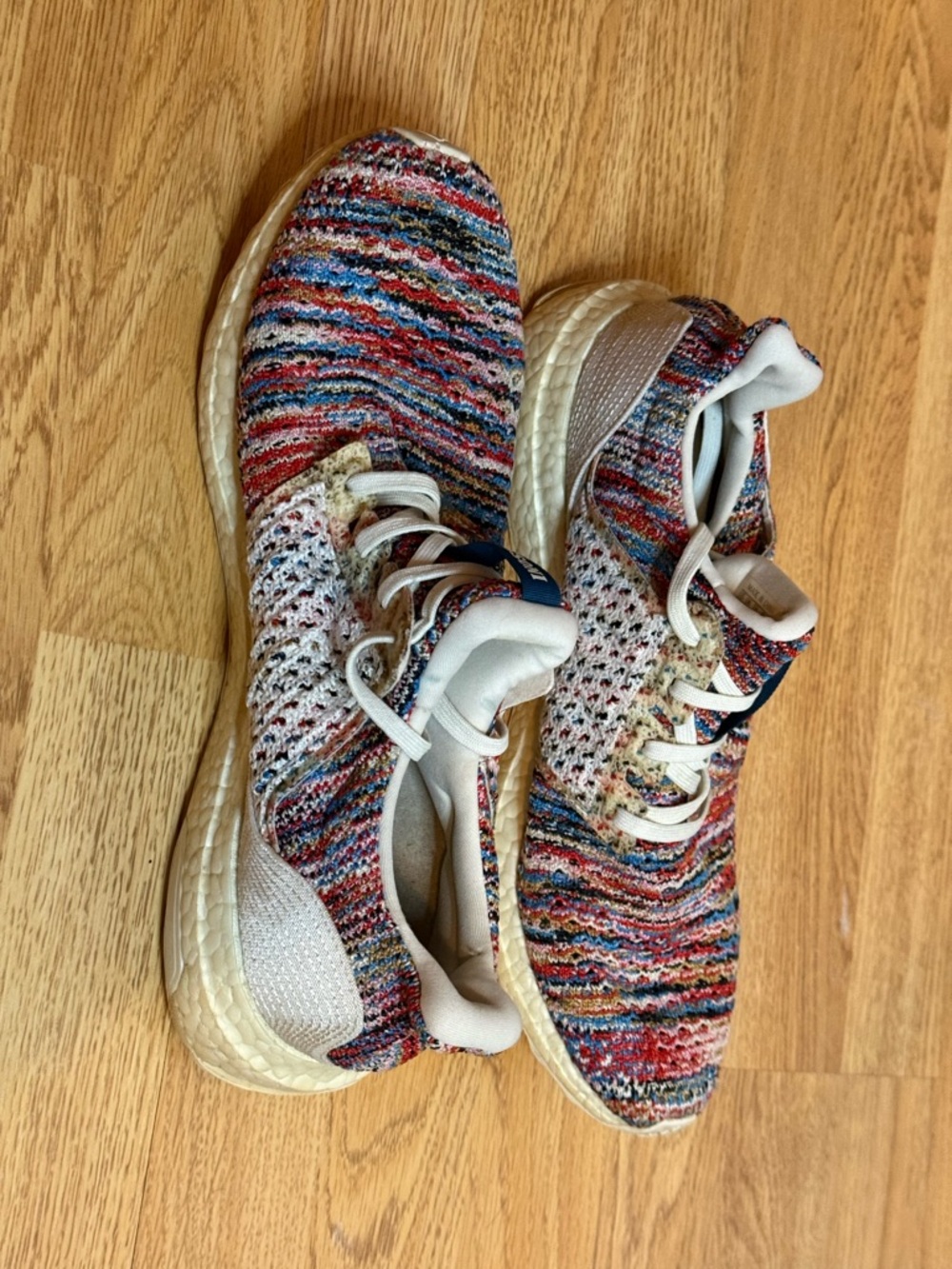 Missoni White and Light Gray Interior Label Detail - Picture 5 of 13